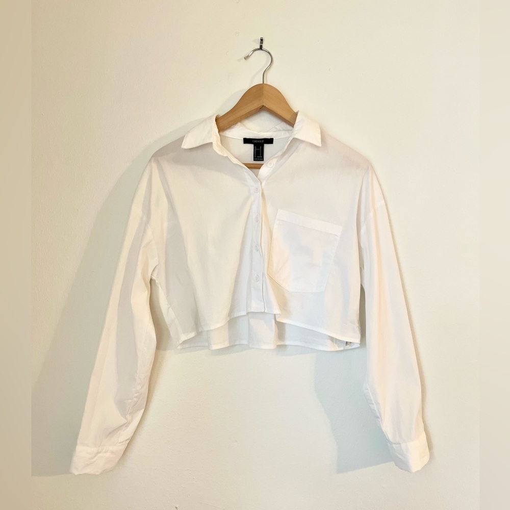 Forever 21 White Cropped Poplin Button Down Shirt Size Small Great Condition